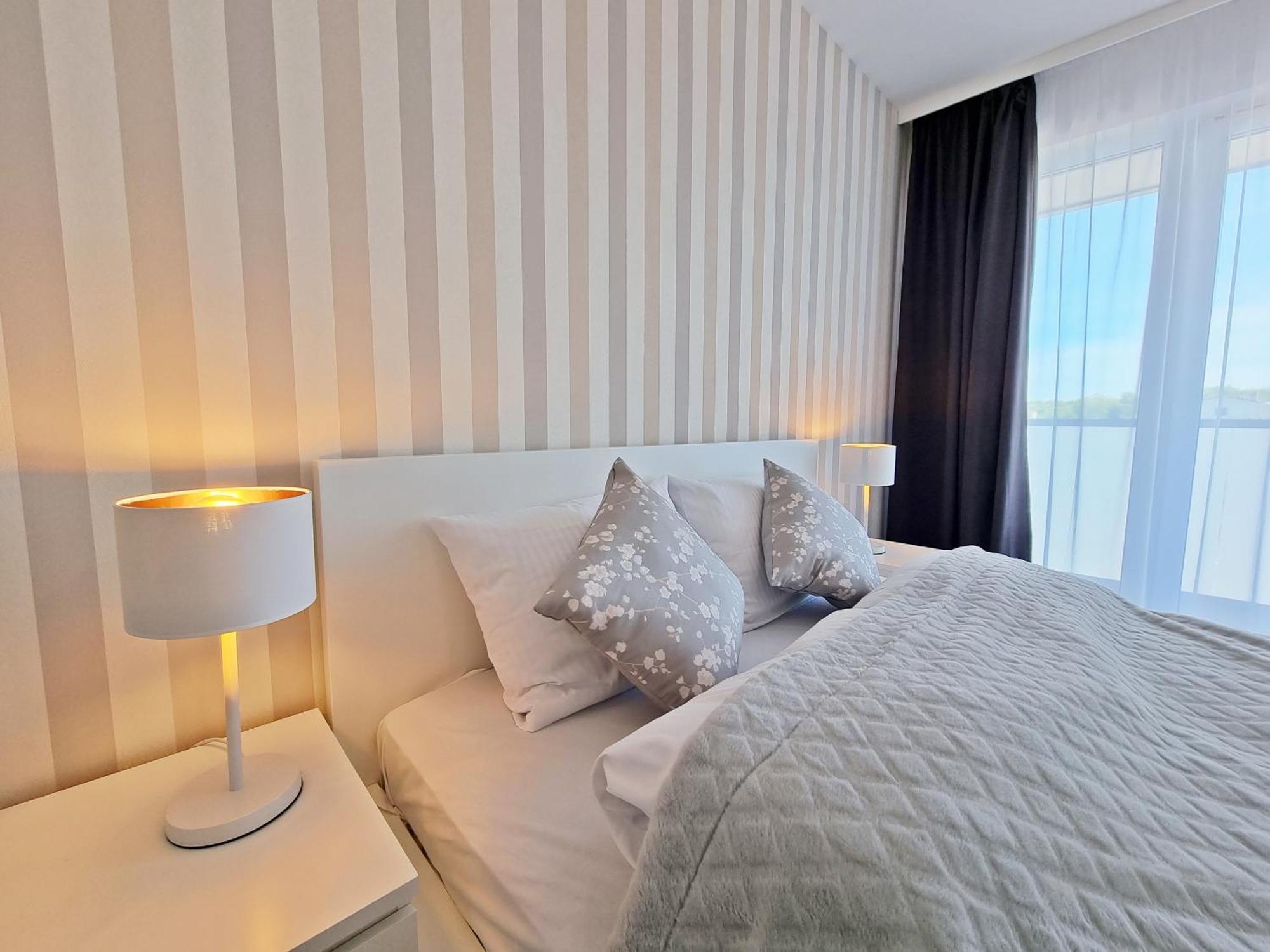 Alabaster - Basen, Sauna, Jacuzzi, Silownia, Restauracja - 365pam Apartment *